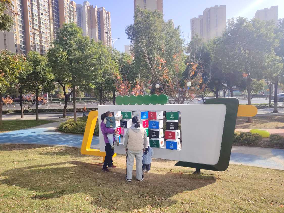 江夏两座垃圾分类主题口袋公园同步启用3.png