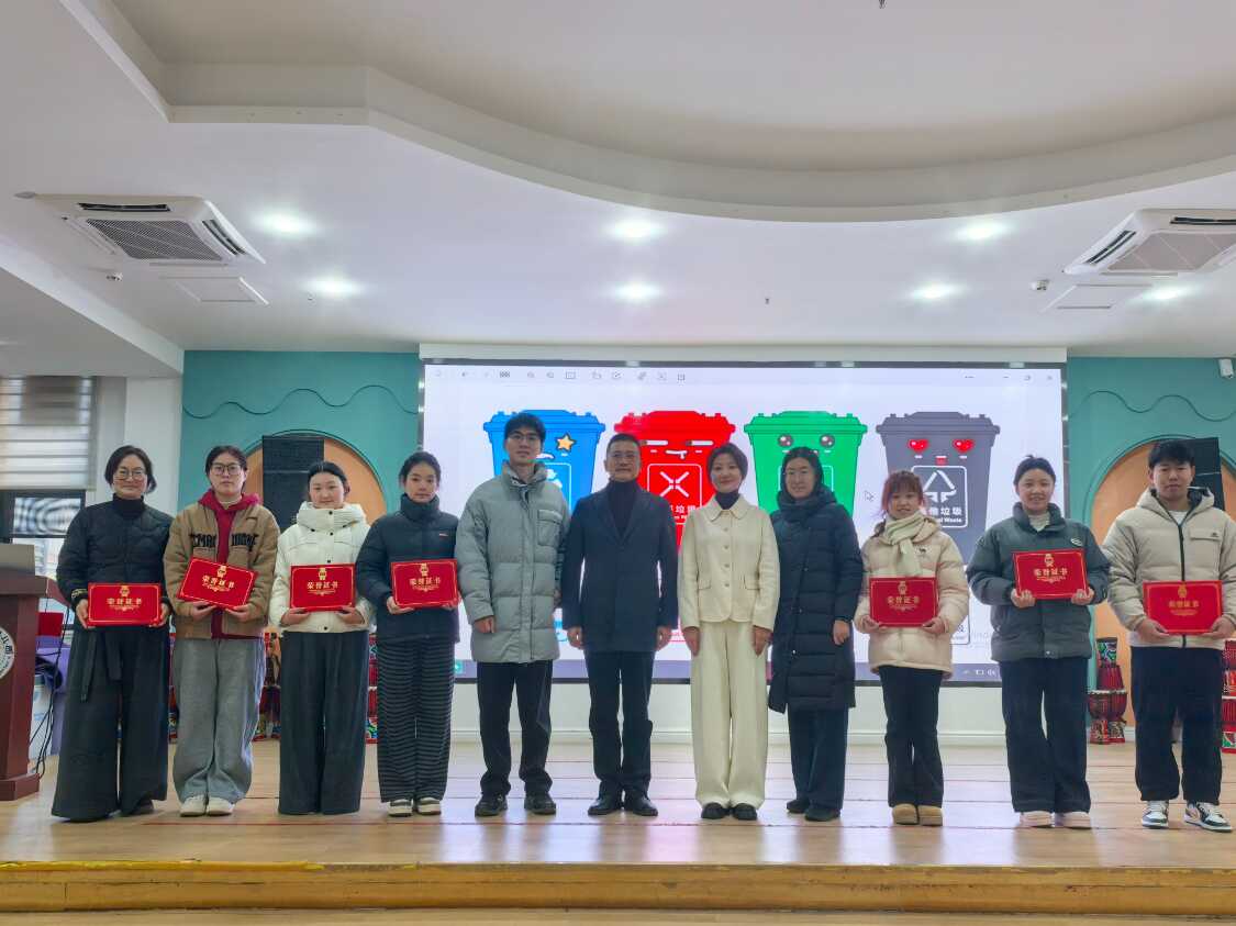 高新区关东街垃圾分类宣讲嵌入幼儿日常教学2.png