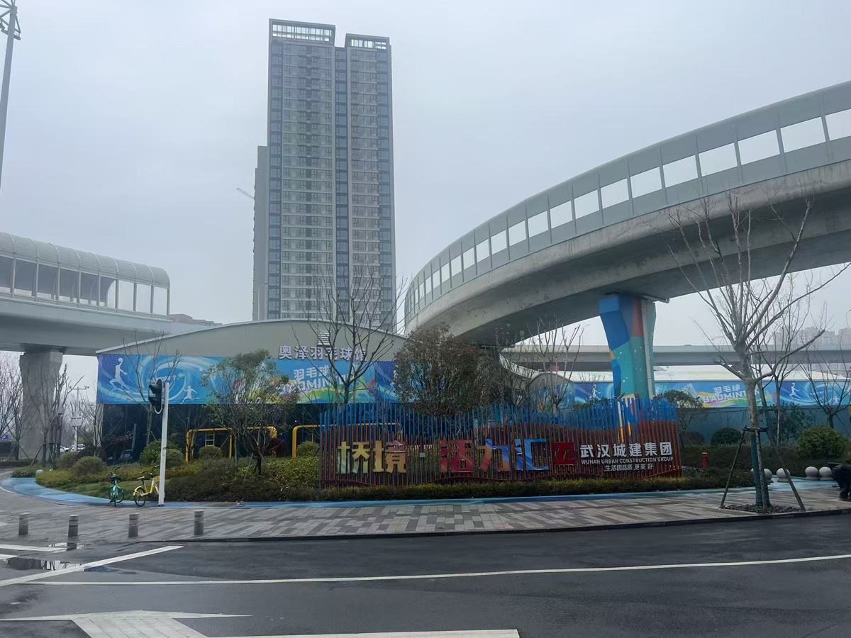 曾经的泥巴地变身文旅打卡点,昔日的交通堵点成为护学驿站1.jpg