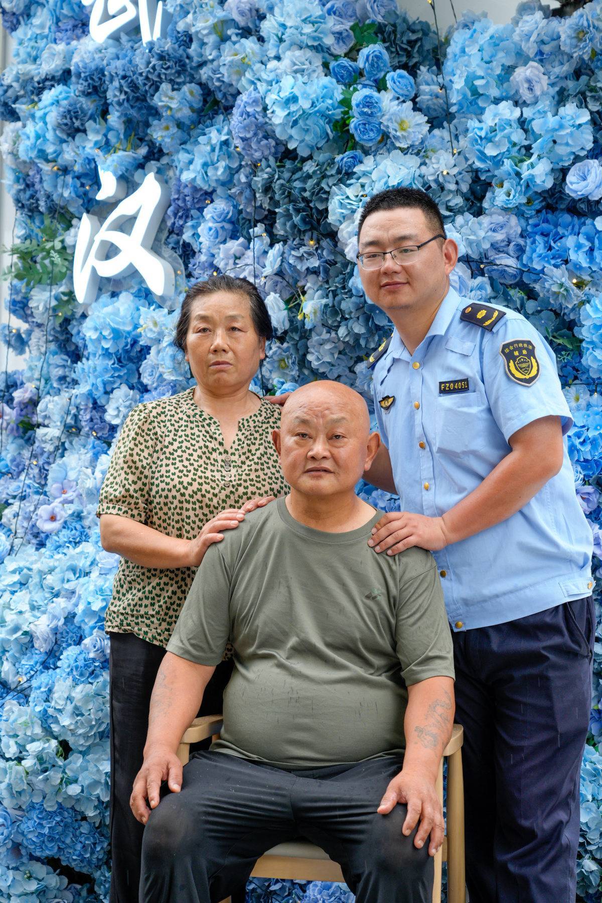 武昌区:户部巷连续5年为户外工作者“送清凉”,累计送出近15万瓶水3.jpg