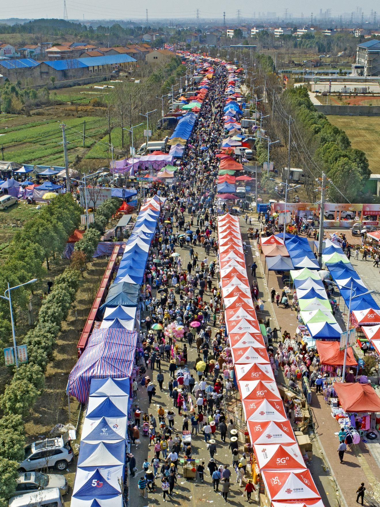 护航“百年盛会” 守护“烟火旧街”1.jpg