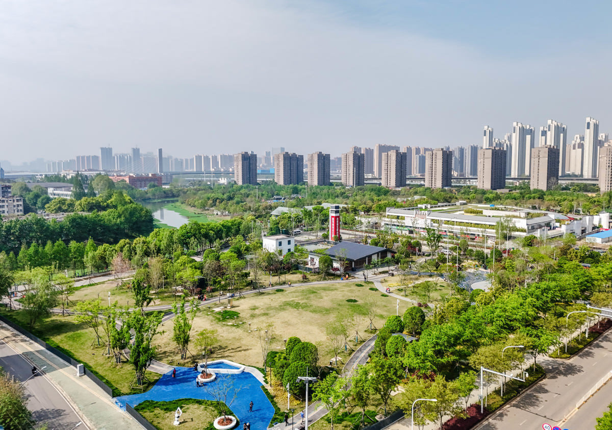 巡司河活水公园扩建上万平方米,5万多名居民休闲有了新去处.jpg